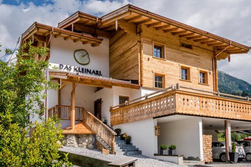 akritkritkritkritkritkritkritkrit house is akritkritkritkrit at Das Kleinarl in Kleinarl
