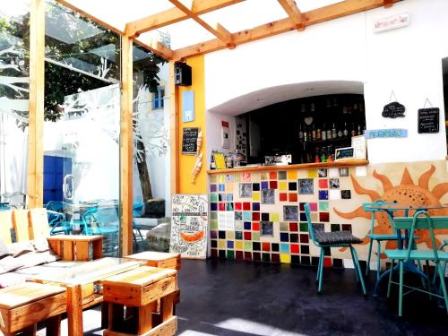 מסעדה או מקום אחר לאכול בו ב-Casa do Pátio- Bed & Breakfast- City Center