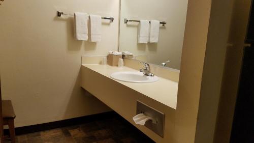 Royal Motor Inn – Photos 4