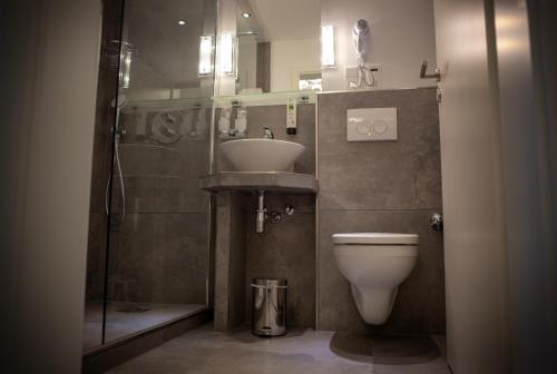 Ένα μπάνιο στο Aktiv Hotel Winterberg