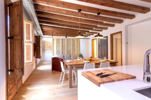 Apartment Friendly Rentals Bella, Barcelona, Spain - Booking.com