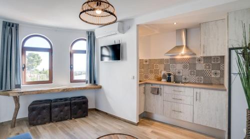 Dapur atau dapur kecil di Mijas Residence