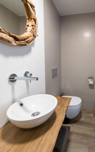 Bilik mandi di Mijas Residence