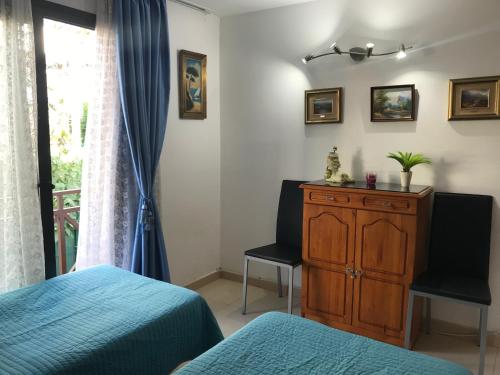 Gallery image of Holiday Home Bungamar in Playa de las Americas