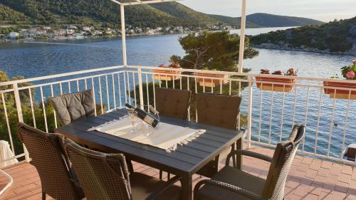 Apartment Grubišić