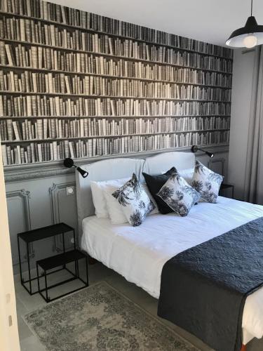 Appartement plein centre Saint Florent face au port