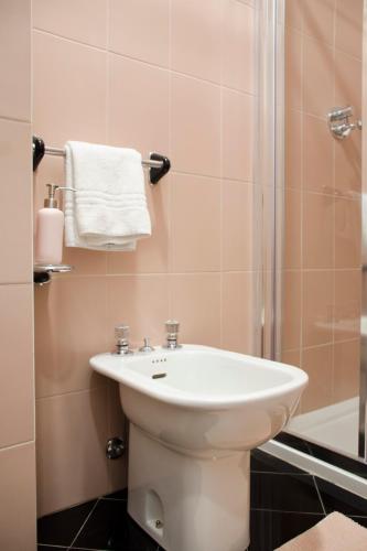 Bagno di Appartamenti il Giglio