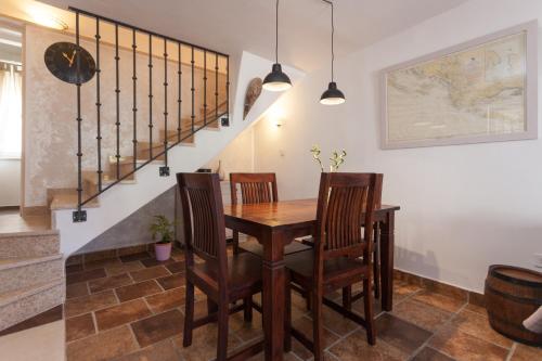 Two bedroom apartment H2