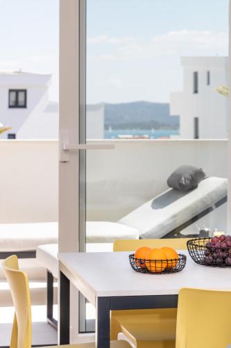 Χώρος καθιστικού στο Luxury Apartment La Mer