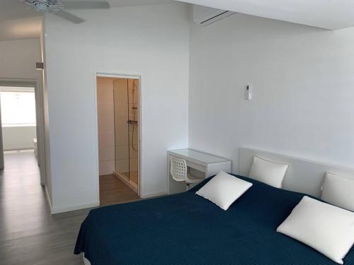 Cama o camas de una habitación en Luxury Waterfront Villa 431 F