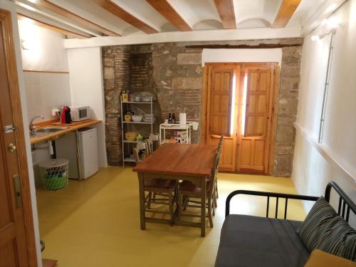 Kuchyňa alebo kuchynka v ubytovaní Mayor 17 Apartamento 2
