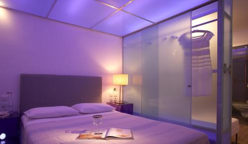 Gallery image of Kamari Beach Hotel in Potos