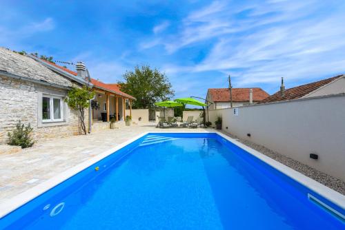 Φωτογραφία από το άλμπουμ του Villa Outback ZadarVillas σε Buković