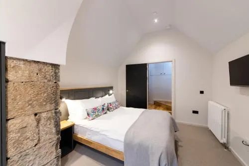 Linton Collection - Blackfriars Lofts photo 20