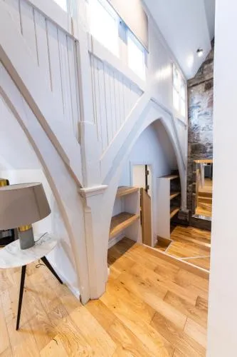 Linton Collection - Blackfriars Lofts photo 17