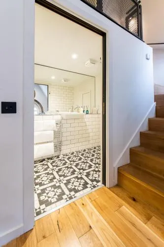 Linton Collection - Blackfriars Lofts photo 11