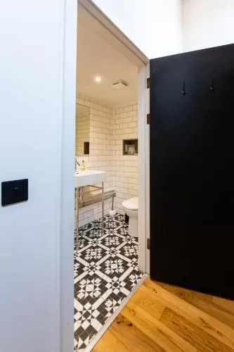 Linton Collection - Blackfriars Lofts photo 5