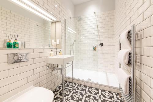 Linton Collection - Blackfriars Lofts photo 64