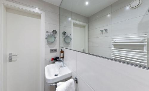 Bilik mandi di centerroom München City