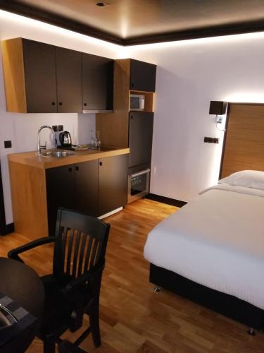 Andromeda Downtown Residence