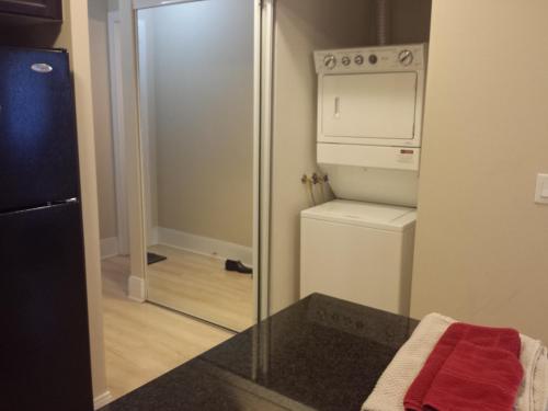 Bilik mandi di SPECTACULAR VIEW, 2 BEDROOMS FURNISHED CONDO and BEST LOCATION