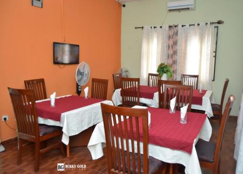En restaurant eller et spisested på Pectoria Guesthouse