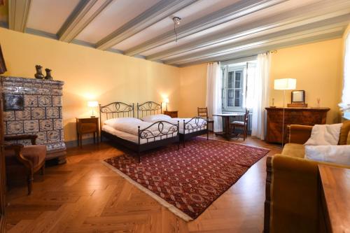Postel nebo postele na pokoji v ubytování Magnifique maison vigneronne avec grand jardin