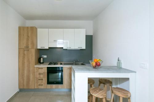 Apartment Seafront Tambaca – Photos 3