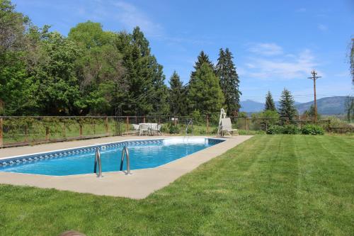 Πισίνα στο ή κοντά στο Northside School Bed & Breakfast