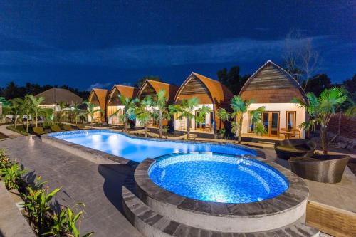 Swimmingpoolen hos eller tæt på Bintang Penida Resort