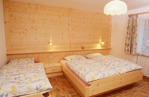 Apartments Sotbosch tesisinde bir odada yatak veya yataklar