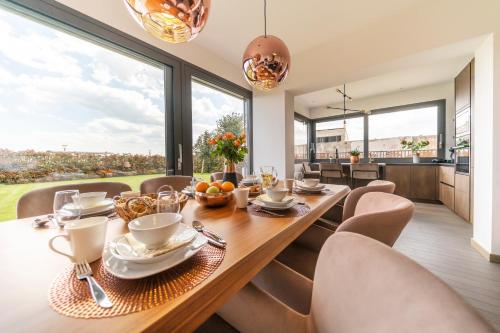 UNIQUE LUXURY DESIGNERS APARTMENT