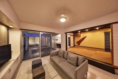 Χώρος καθιστικού στο Sky Villa Toyohara