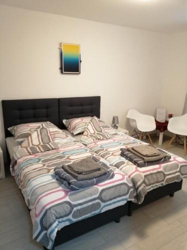 STUDIO APARTMENT MILA