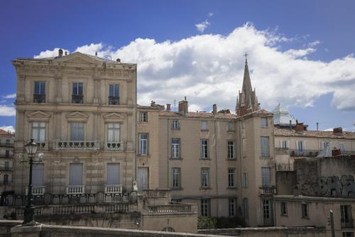 Foto da galeria de Les Secrets de Sainte Eulalie - Première Conciergerie em Montpellier