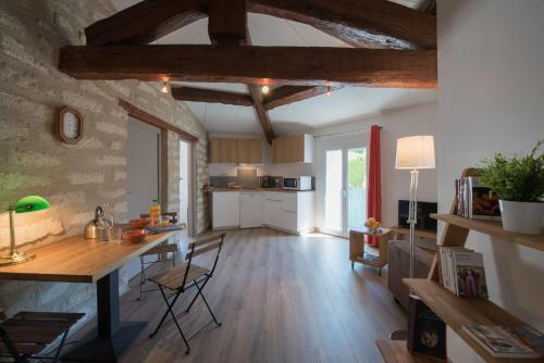 Foto dalla galleria di Les Secrets de Sainte Eulalie - Première Conciergerie a Montpellier