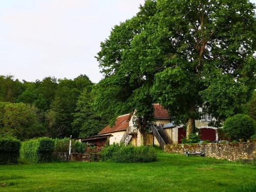 Zahrada ubytování studio avec terrasse Abbaye d'Aiguevive