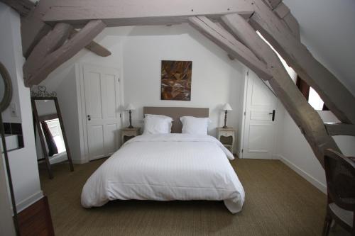 Gallery image of Hotel La Closeraie in Sully-sur-Loire