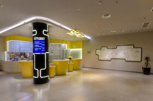 Vstupní hala nebo recepce v ubytování Yello Hotel Jemursari