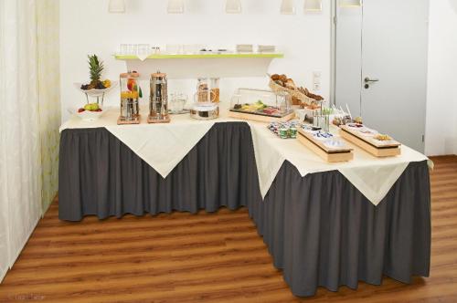 Đồ ăn tại/gần khách sạn