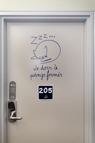 Certifikát, hodnocení, plakát nebo jiný dokument vystavený v ubytování ibis budget Saint Gaudens