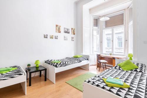 Izabella Home 2 Budapest 1064 Budapest, IZABELLA UTCA 74 1.em.12. kép - 3