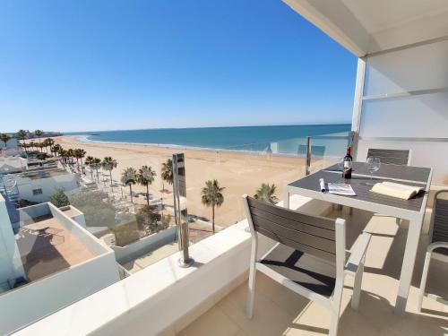 Afbeelding uit fotogalerij van Apartamento Sea Views Rota in Rota