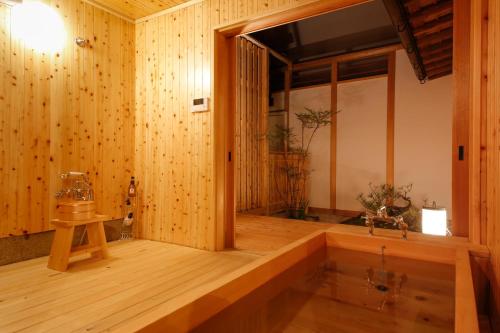 Fotografie z fotogalerie ubytování Kariya Ryokan Q v destinaci Ako