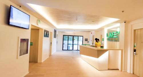 Gallery image of Lime Hotel Boracay in Boracay