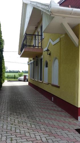 Gallery image of Napfürdő Vendégház in Mezőkövesd