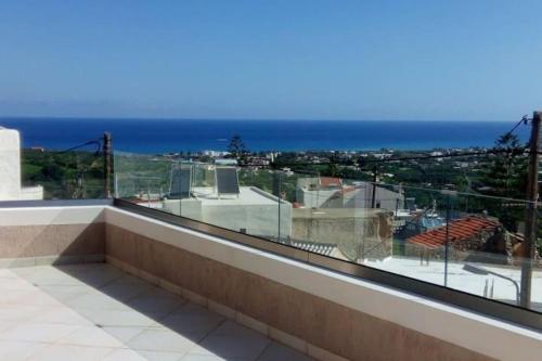 Smaragda's Maisonette