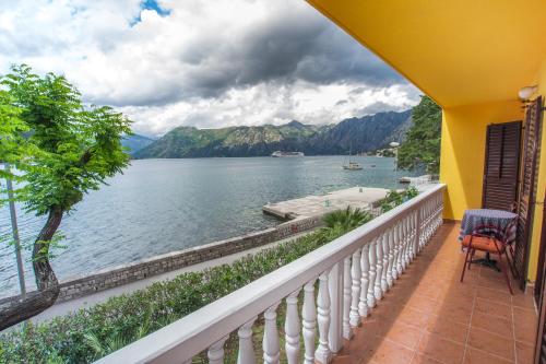 Gallery image of Apartments Beachfront in Kotor