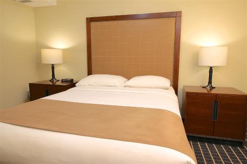 Medicine Hat Suites – Photos 3