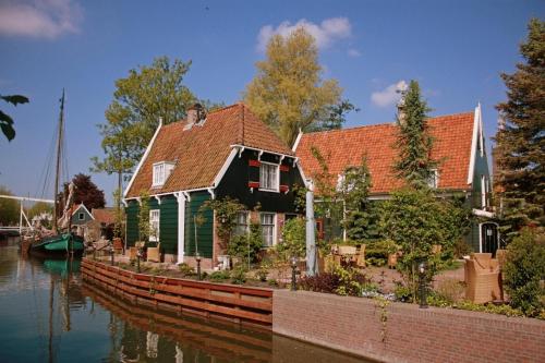 Galeriebild der Unterkunft Hotel & Restaurant De Fortuna in Edam